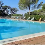 Сasa de vacaciones Spacious House With Pool Close To The Sea *